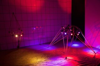 Dune Field Modulator sculptures in the Dark Habitats exhibition at Spektrum Berlin